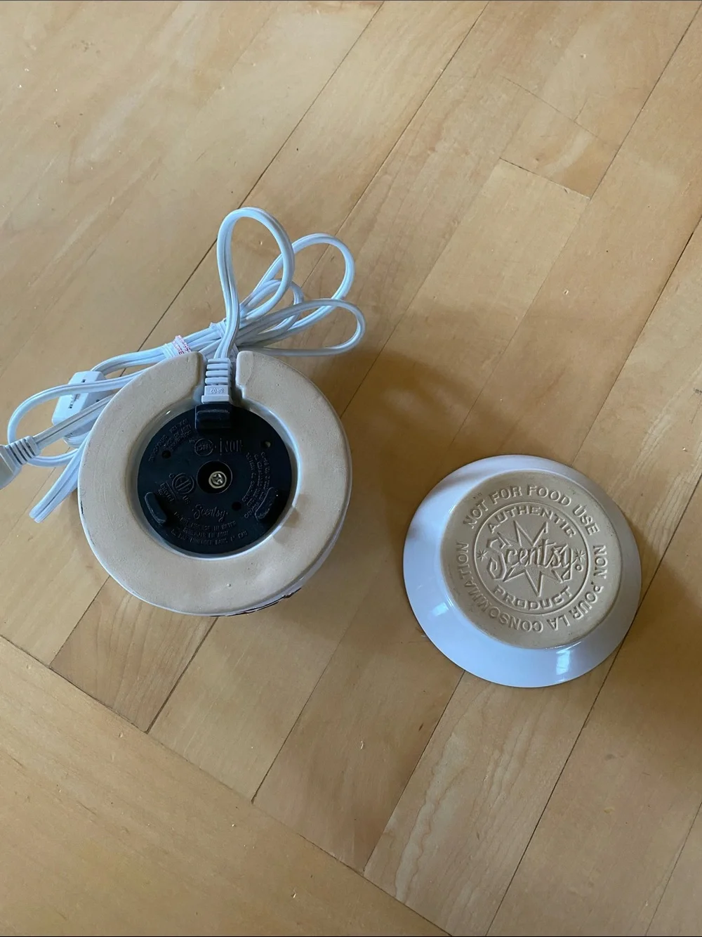 Scentsy white ceramic